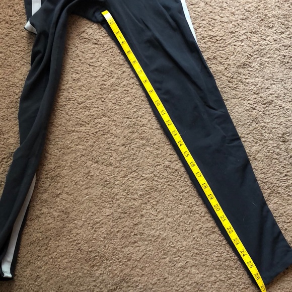 Athleta Gray Running Tights Size Small - Picture 7 of 8